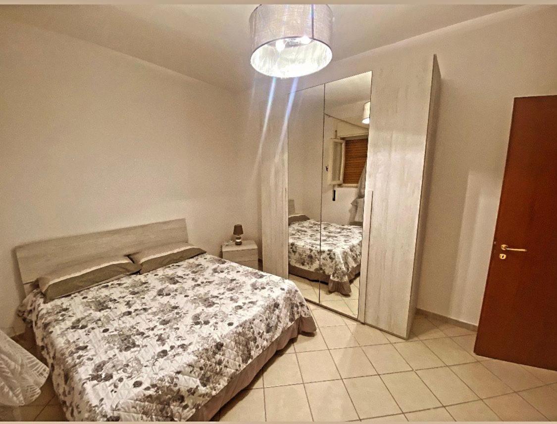 Dimora Dangelo Affitti Brevi-Casa Vacanza- Affittacamere Brindisi Bagian luar foto